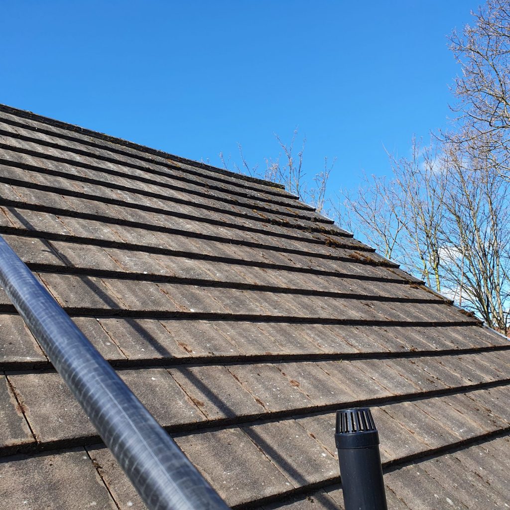 Roof cleaning Services in Doncaster